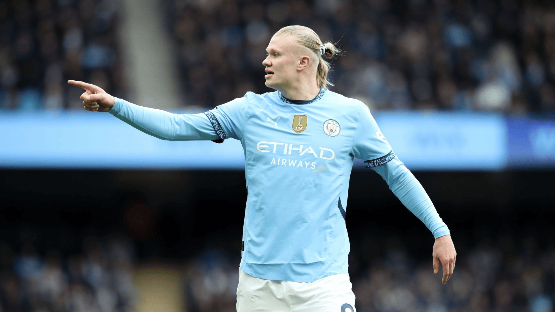 开云体育入口-足总杯今晨走向成谜,曼城迎来里程碑,压力陡增,临场指挥获称赞